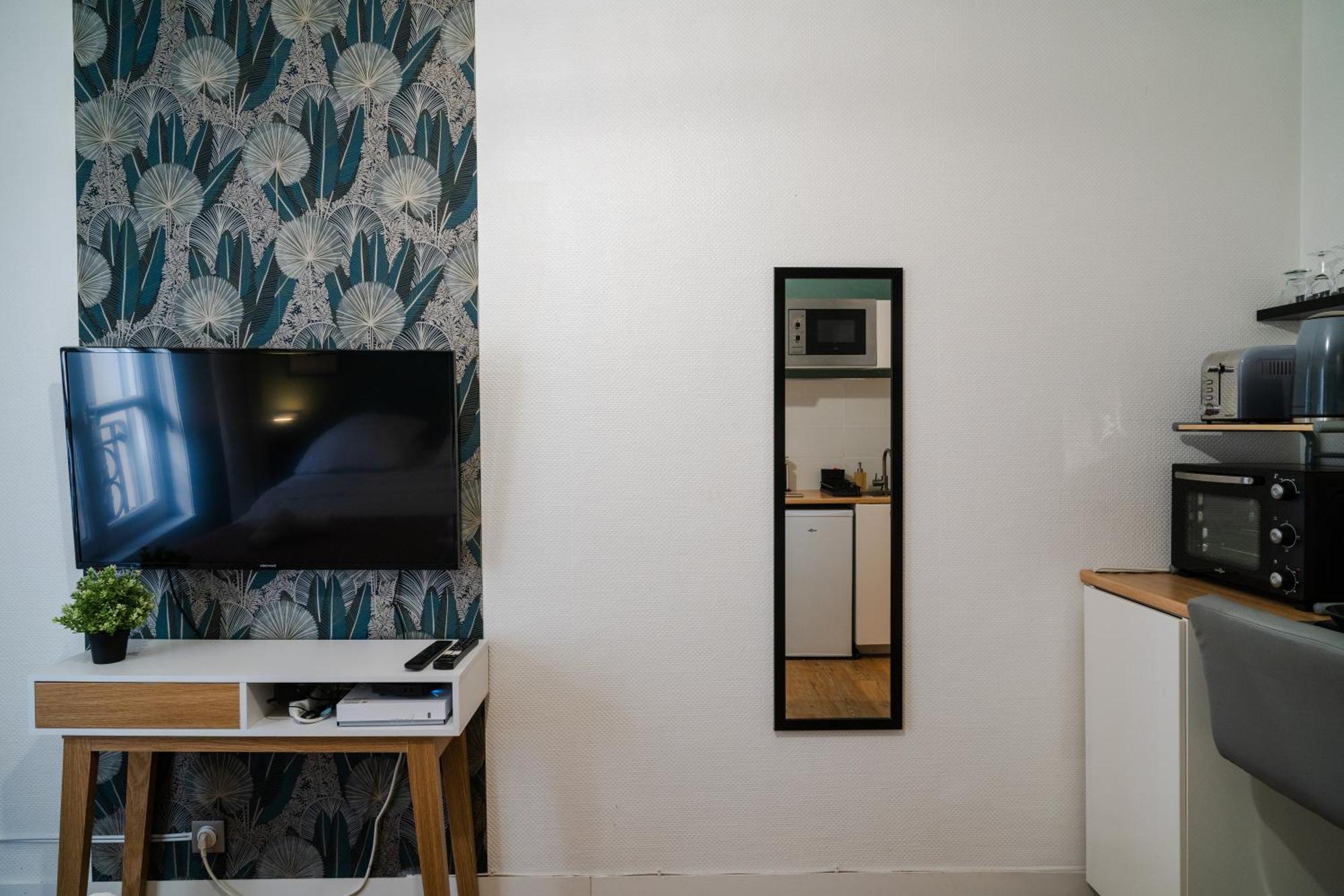 Le Chevremont, Centre Cathedrale I Wifi I Confort & Cosy Appartement *